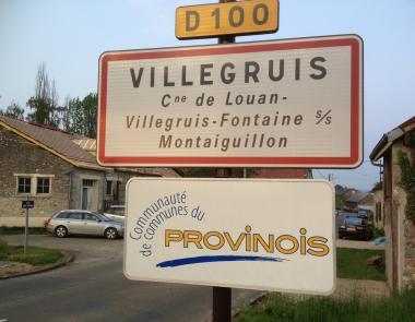 Panneau entrée Villegruis